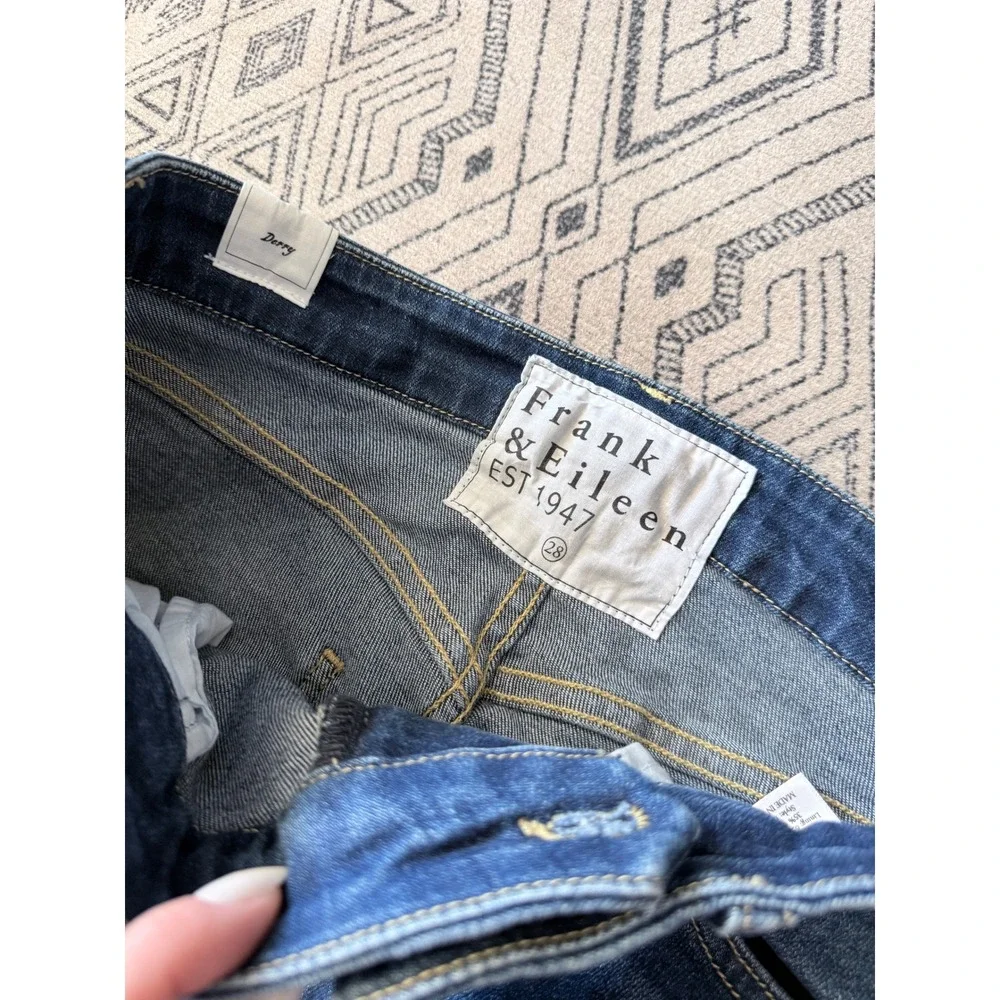 Frank & Eileen Derry High Rise Straight Leg Jeans Blue Raw Hem Size 28